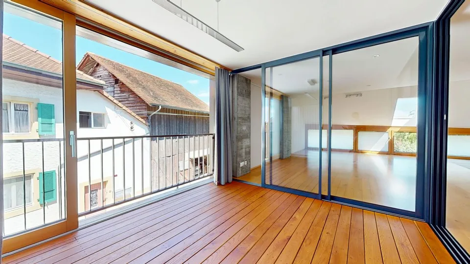 Grandcour - 4,5 Zimmer, 140m2 mit Innenloggia!