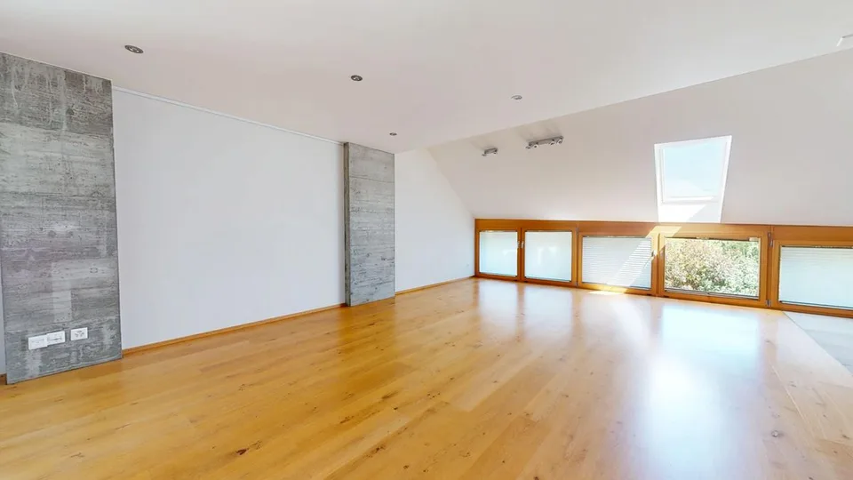 Grandcour - 4,5 Zimmer, 140m2 mit Innenloggia!