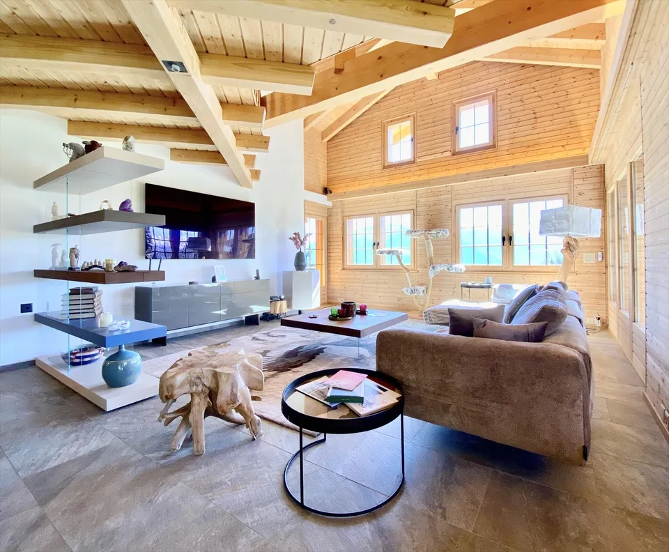 Chalet 8.5 pièces