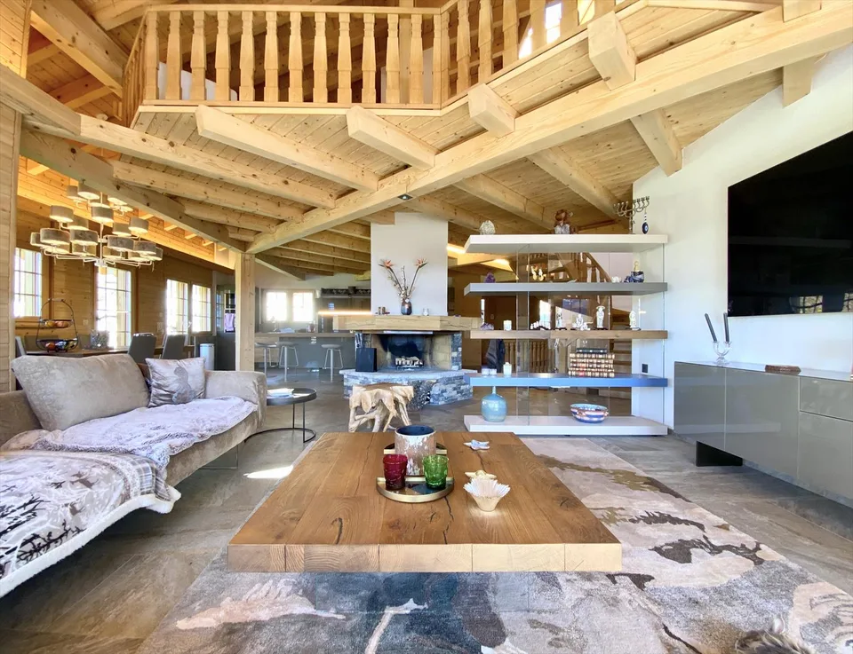 Chalet 8.5 pièces
