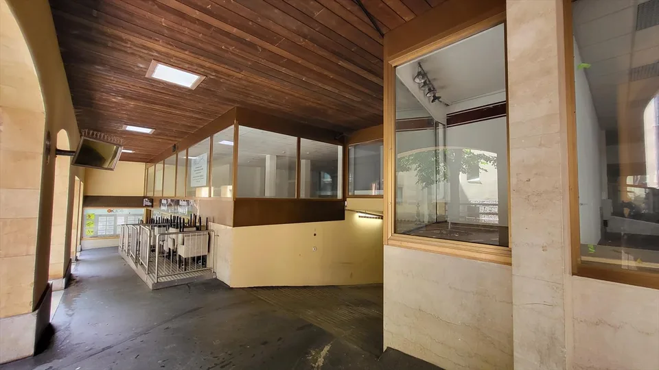 51 Rue des Moulins, Neuchâtel - Spazio di 360m2 ristrutturato nel 2025 – foto 6 di 7