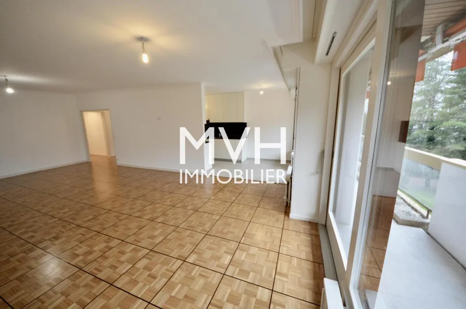 5,5-Zimmer-Wohnung
