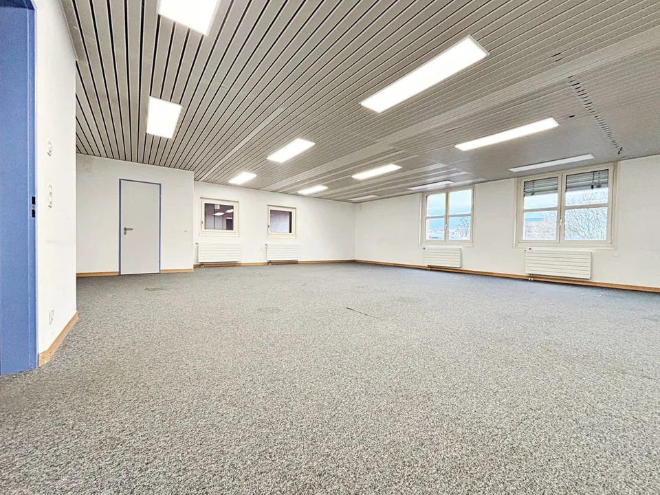 Magnifique surface de bureau au centre de Nyon – photo 9 sur 12