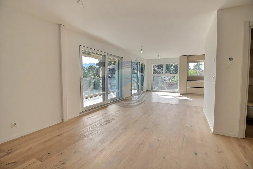 NUOVO APPARTAMENTO 4,5 STANZE CON VISTA PANORAMICA SUL LAGO