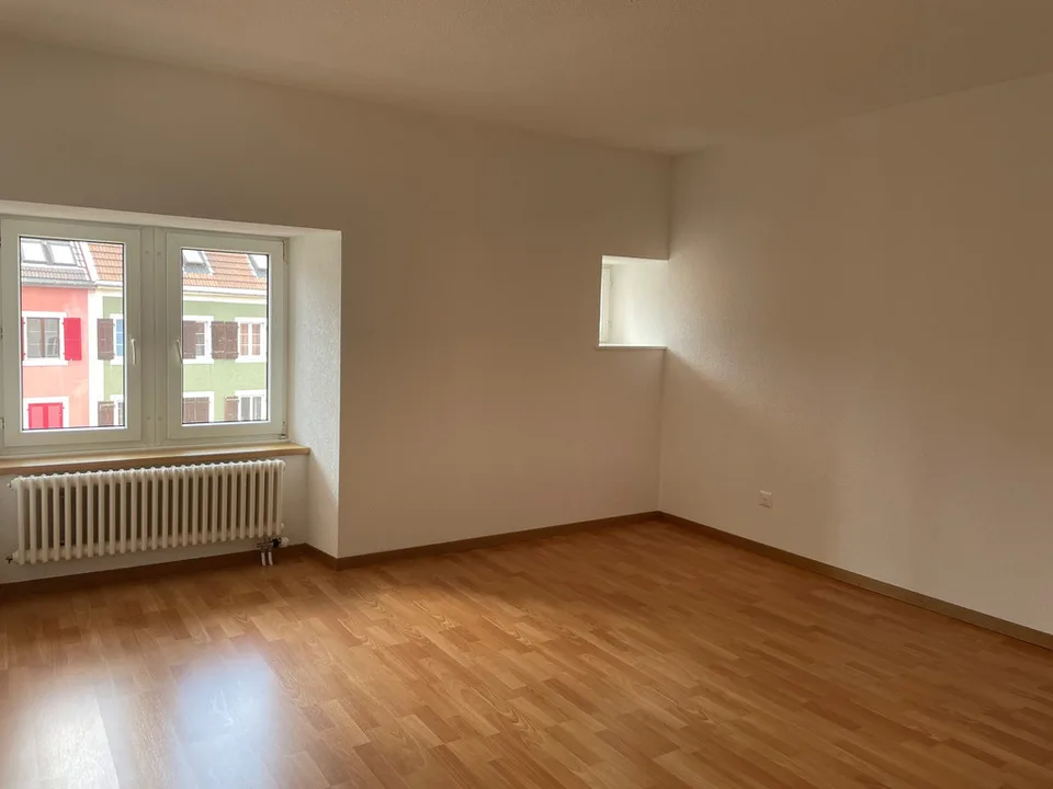Vier-Zimmer-Wohnung