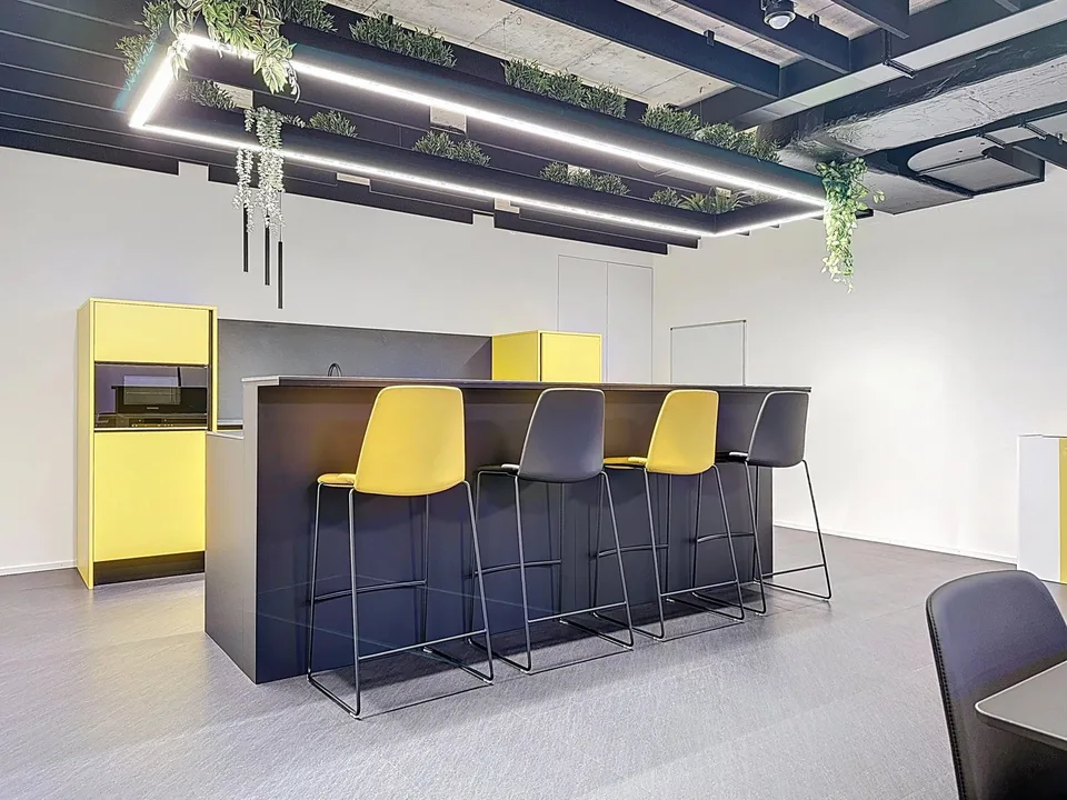 142 m² Büro im 3. Stock - Cour de Gare, Sion – Foto 7 von 8