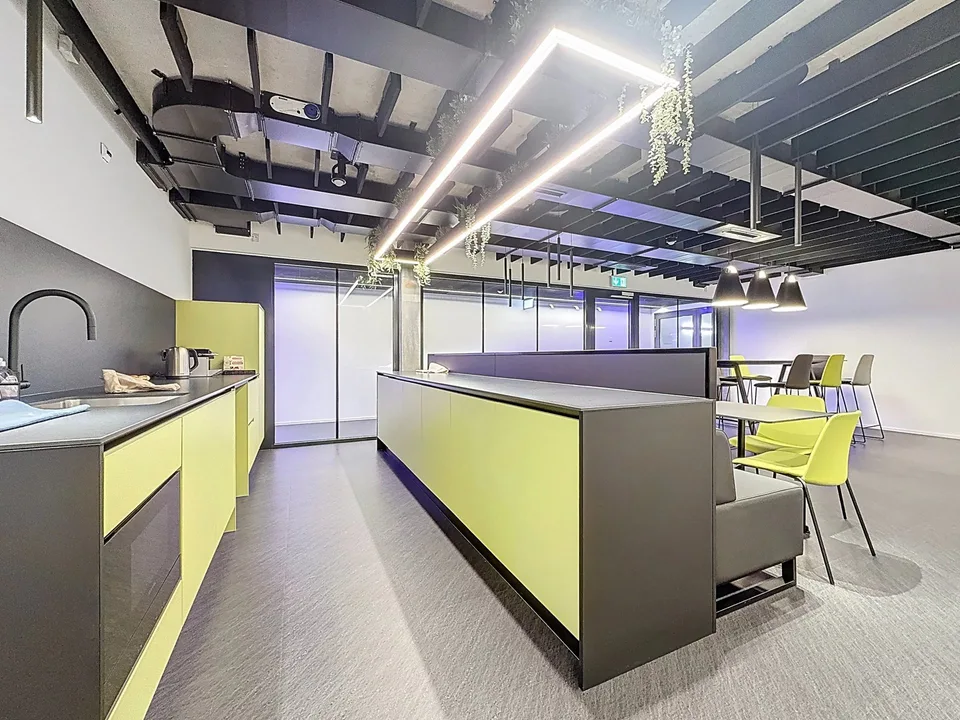 Ufficio di 117 m² al 2° piano - Cour de Gare, Sion