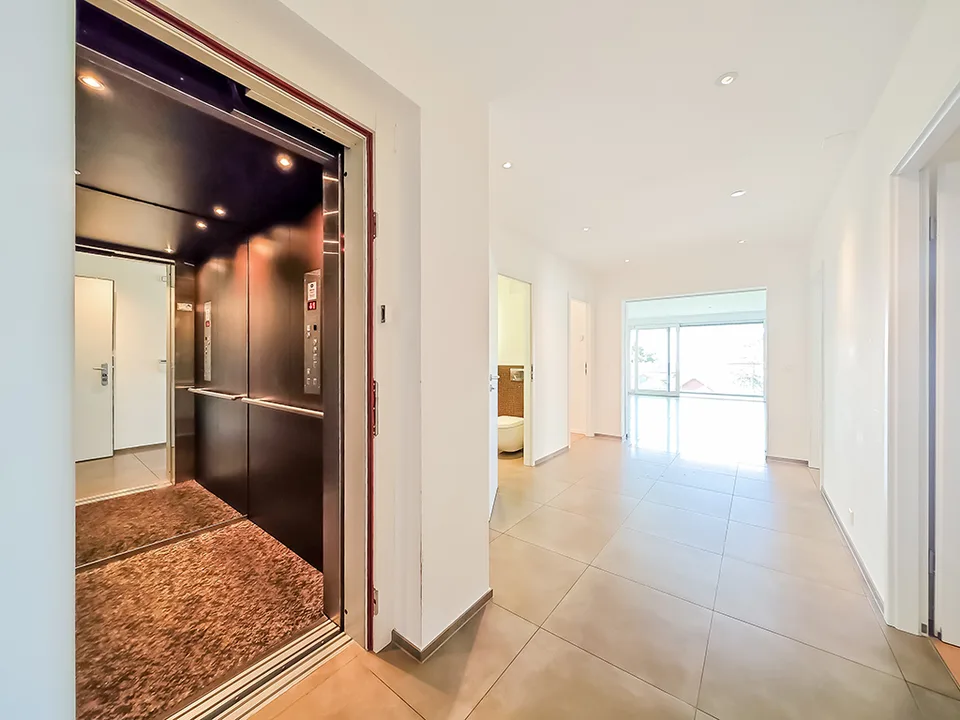 Magnifico appartamento di 7,5 stanze con vista sul lago a Losanna!