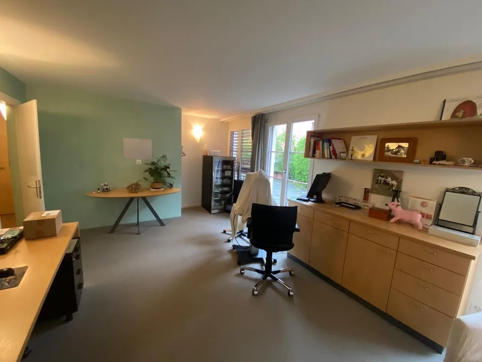 Pratique dans un emplacement central à Oberwil