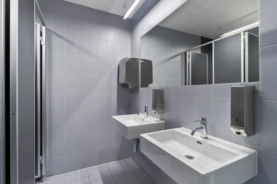 Büro- und Gewerbeflächen mit Seesicht und flexiblen Grössen nach Bedarf – Foto 6 von 9
