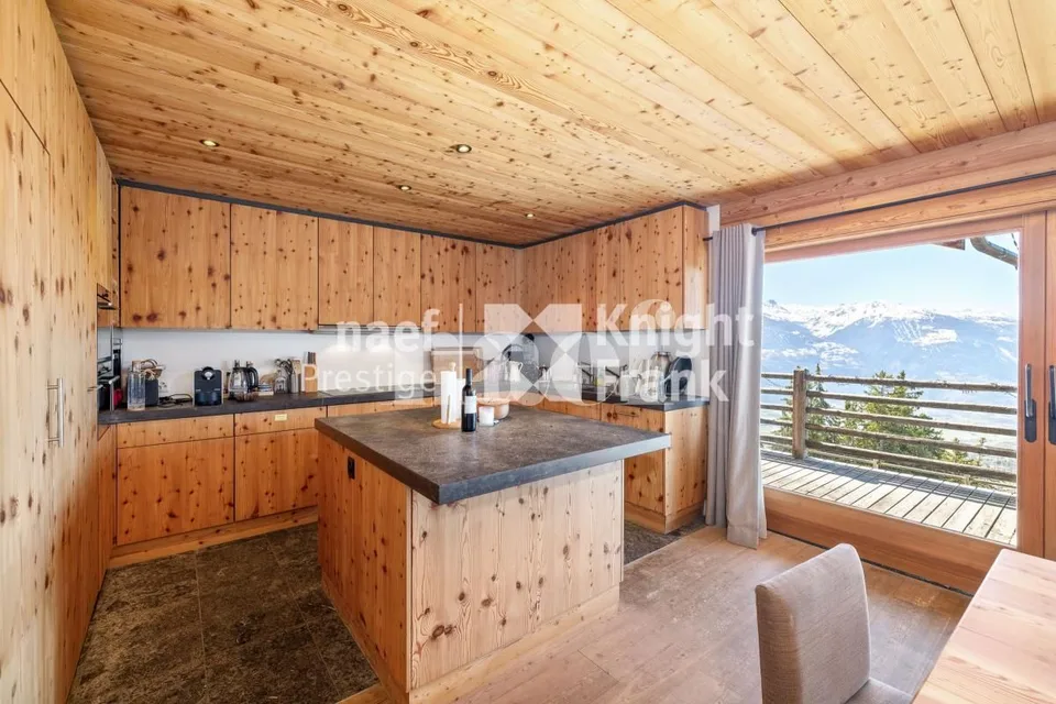 Außergewöhnliches Chalet in Aminona.