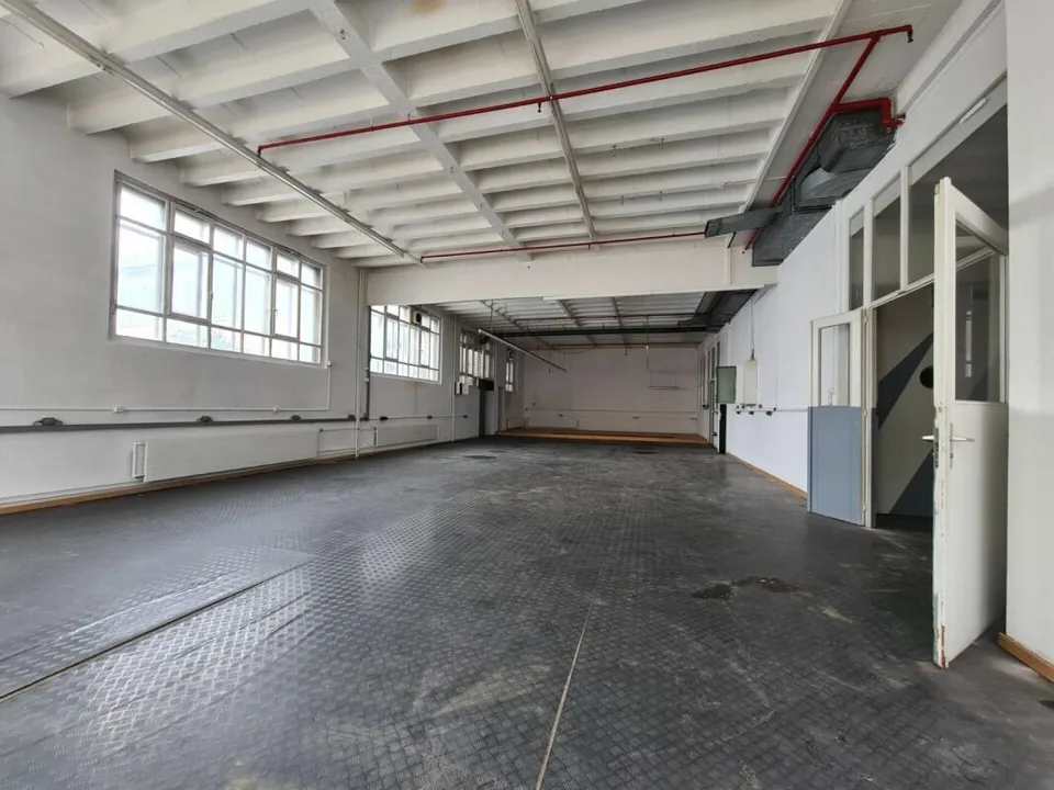 Industrielle und kommerzielle Fläche