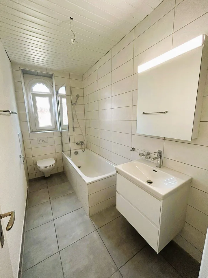 3.5-room apartment on the 2nd floor for rent in Reconvilier – photo 9 of 12