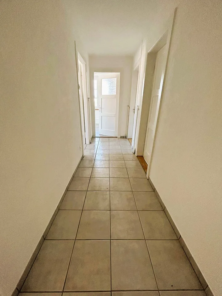 3.5-room apartment on the 2nd floor for rent in Reconvilier – photo 10 of 12