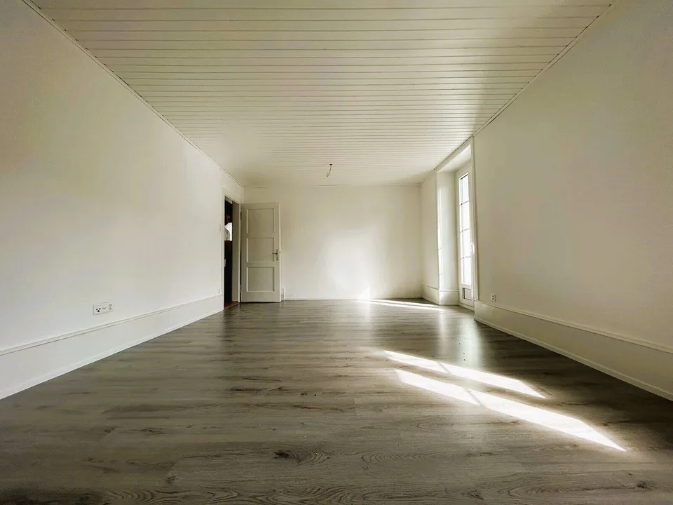 3,5-Zimmer-Wohnung im 2. Stock in Reconvilier zu vermieten