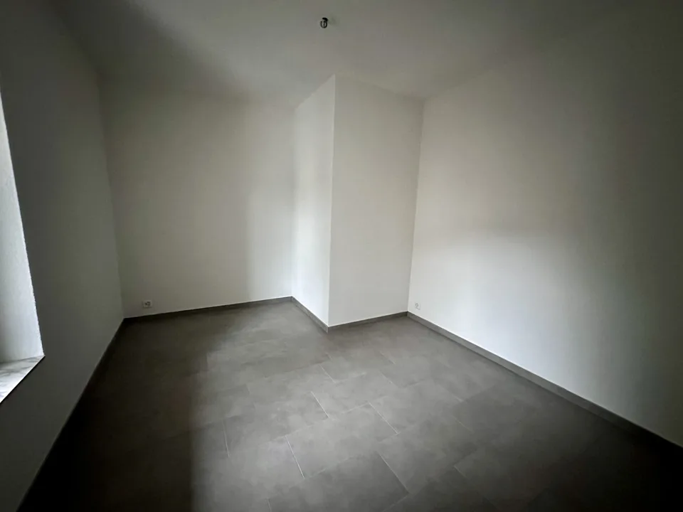 Zu vermieten in Courrendlin eine 4,5-Zimmer-Wohnung im Erdgeschoss