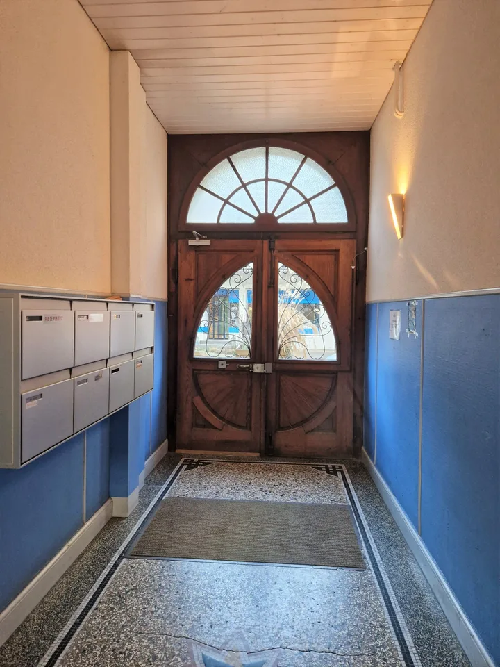 Zu vermieten in Delémont 3,5-Zimmer-Wohnung mit Balkonen