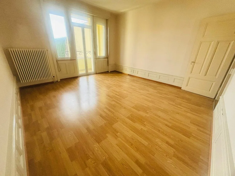 Zu vermieten in Delémont 3,5-Zimmer-Wohnung mit Balkonen