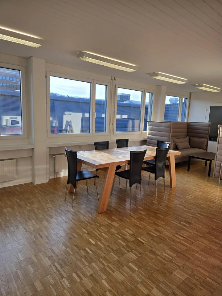 Bureaux lumineux dans un emplacement privilégié - bienvenue dans le quartier Silbern !