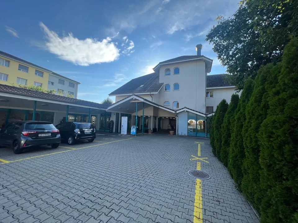 Grosszügiger Estrich in Embrach zu vermieten