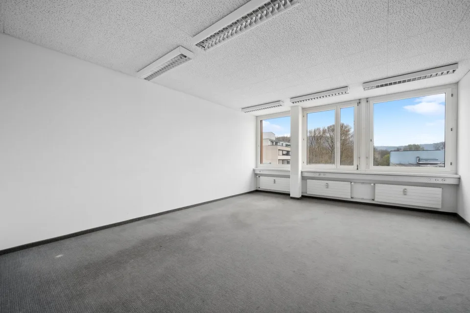 Attraktive Büroräumlichkeiten im Limmatfeld