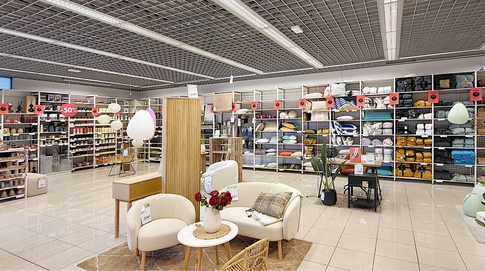 Attraktive Verkaufsfläche beim Shopping Walkestrasse