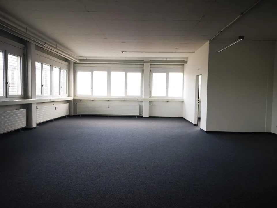 Ausgebautes Büro an top Lage