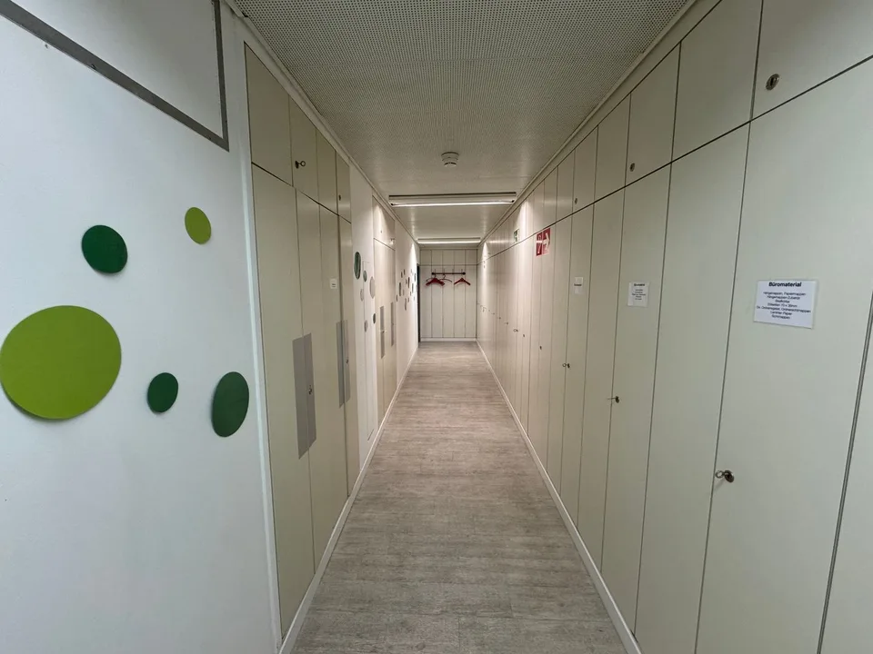 Zentrale Büro- und Gewerbefläche mit Blick auf die Aare