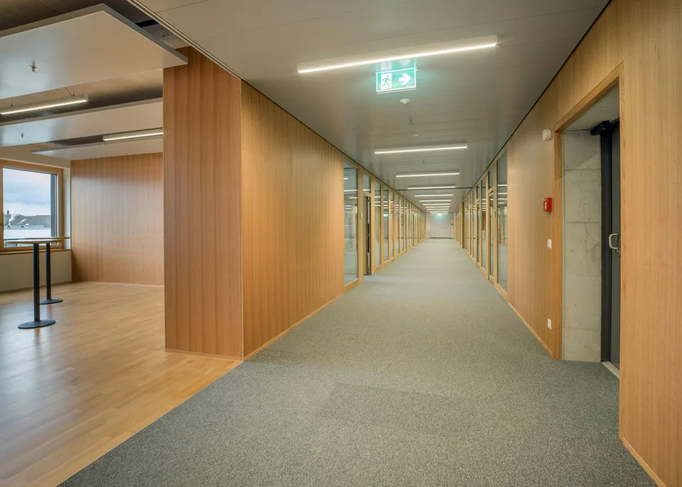 Concetto di ufficio straordinario di 438 m² a Hagendorn!