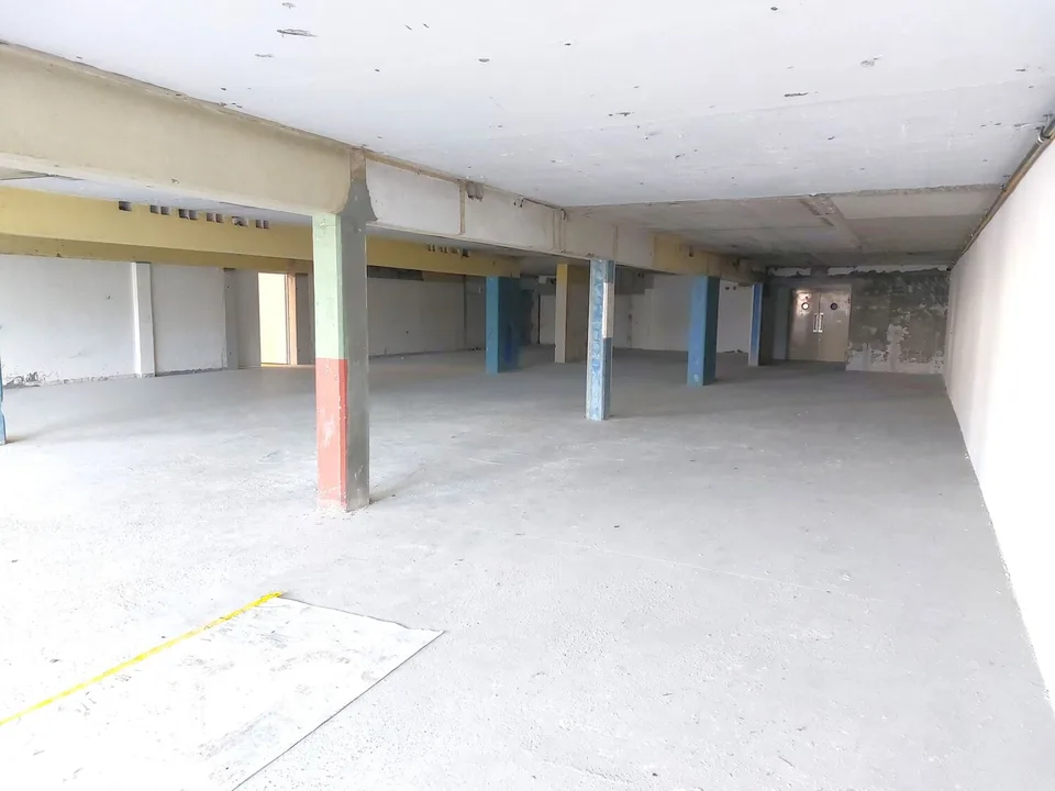Loyer flexible – Espace commercial sur mesure de 315m2 – Près de tout