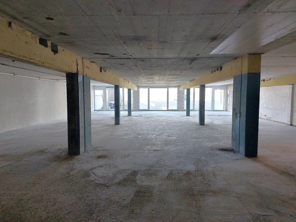 Loyer flexible – Espace commercial sur mesure de 315m2 – Près de tout