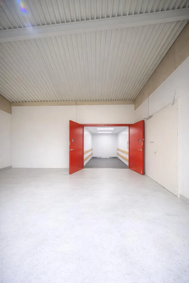 Espace commercial spacieux à Buchs AG