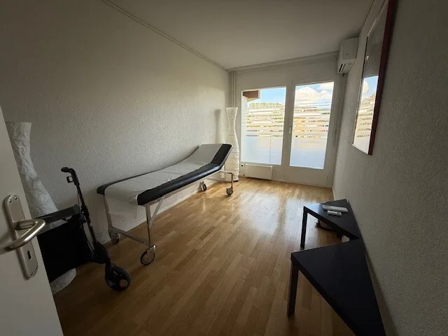 Industrie 4 Zimmer