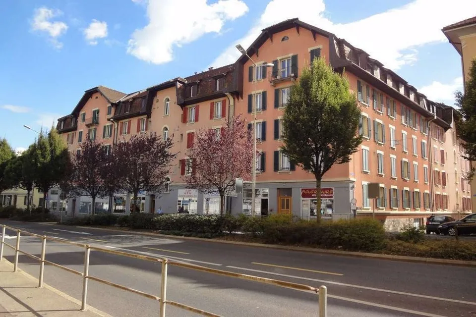 Local dépôt indépendant