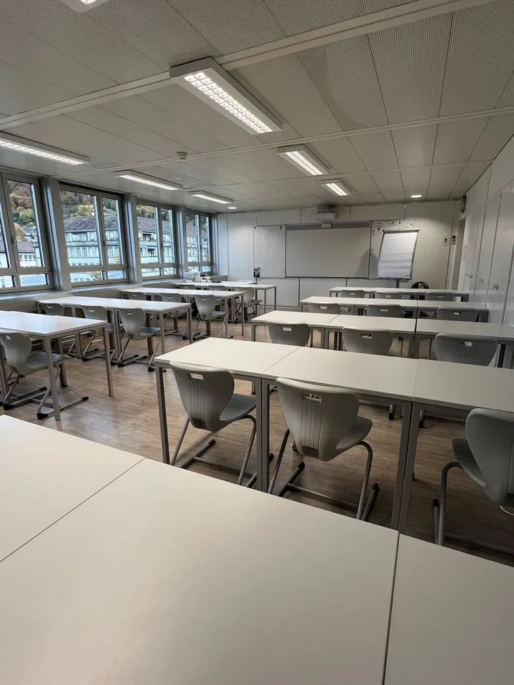 Ufficio e spazio commerciale nel cuore di Thun