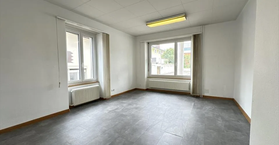 Büro 4 Zimmer