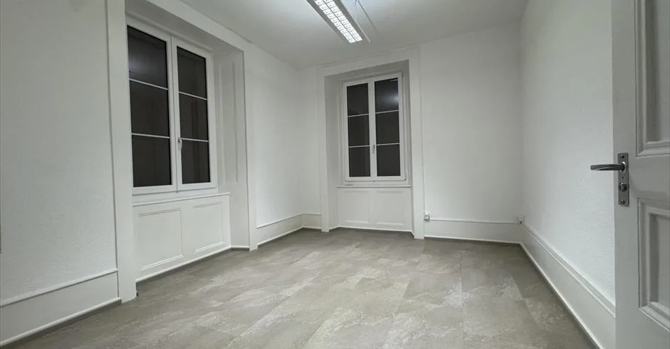 Büro 4 Zimmer