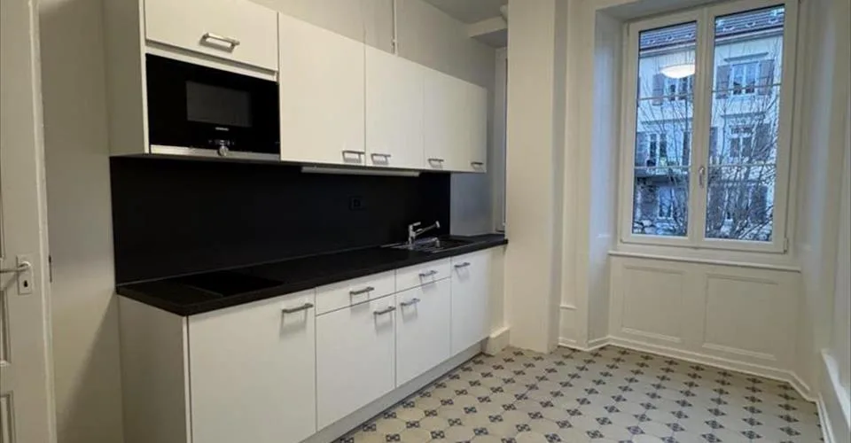 Bureau 4 pièces