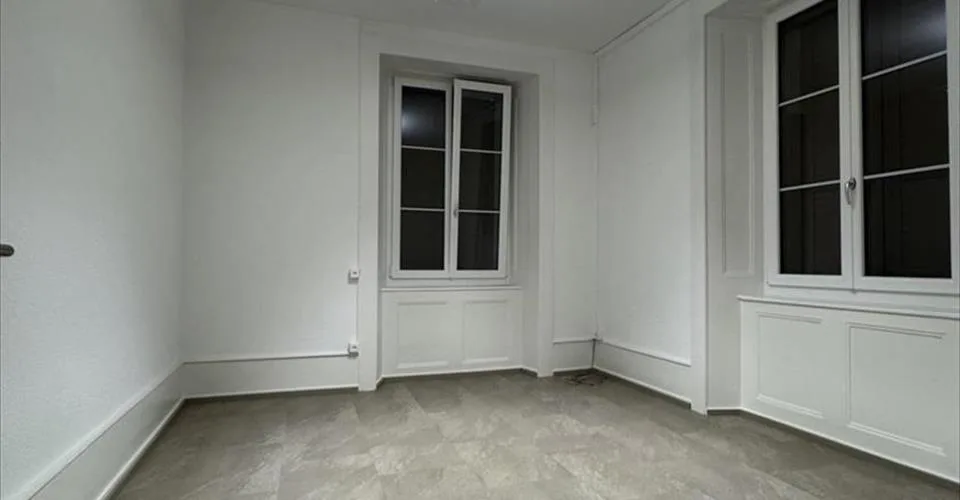 Büro 4 Zimmer