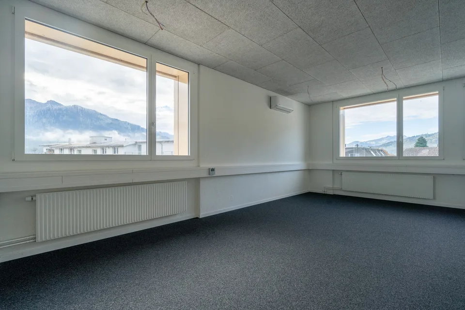 Büro- und Praxisräumlichkeiten in Kägiswil