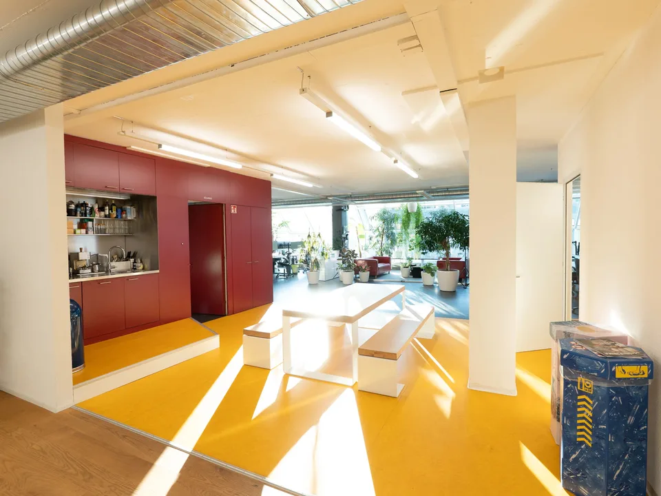 Office – photo 12 of 30