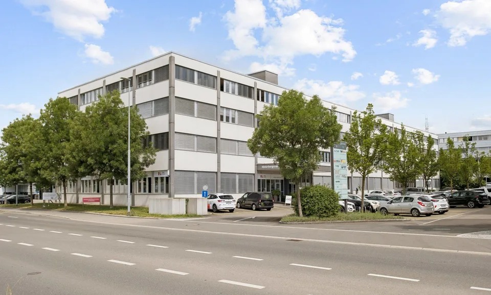 878 m² Büro- und Gewerbefläche in Cham – flexibel kombinierbar