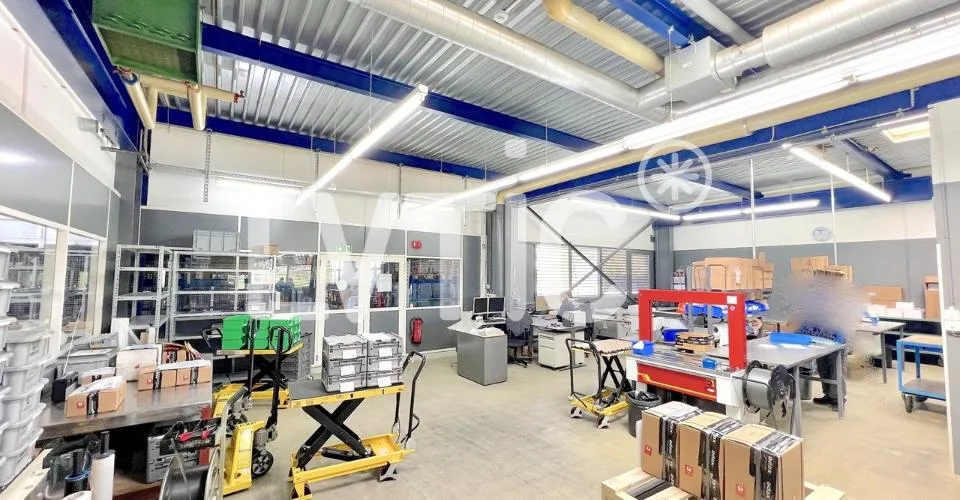 Oggetto industriale