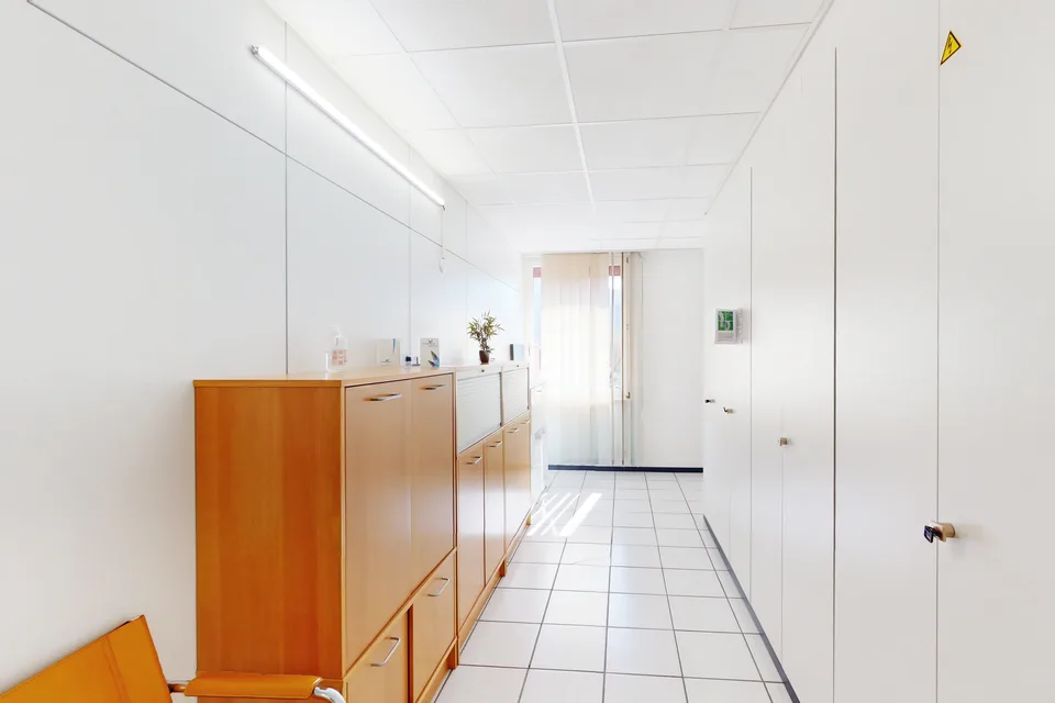 IHRE GEWERBLICHE FLÄCHE IN RIVERA