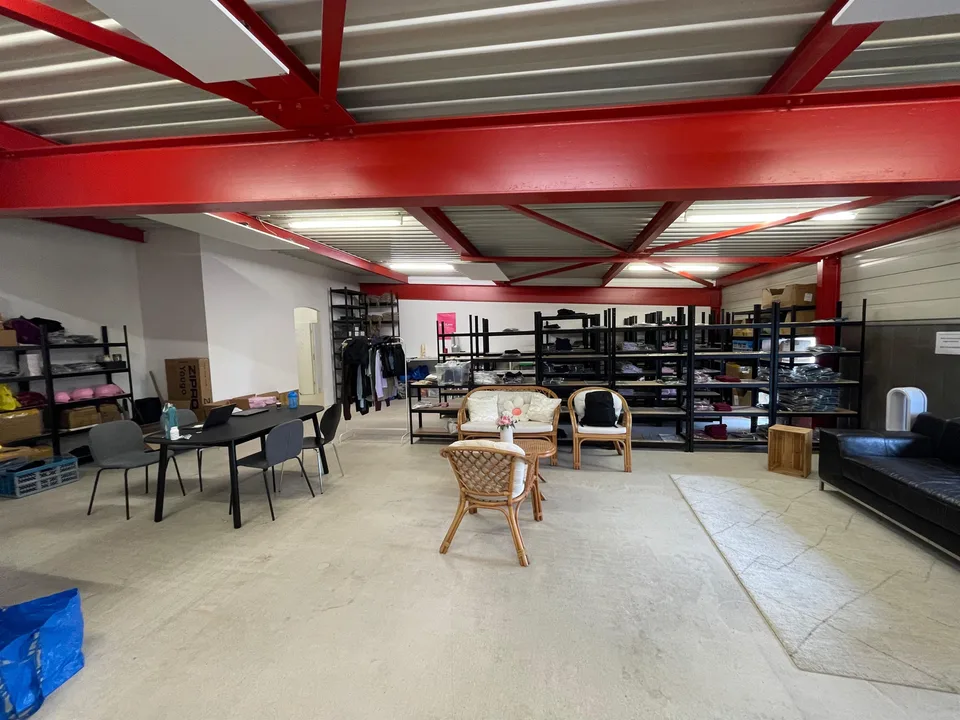 Geräumiges Atelier im Gewerbehaus in Gretzenbach  173m²