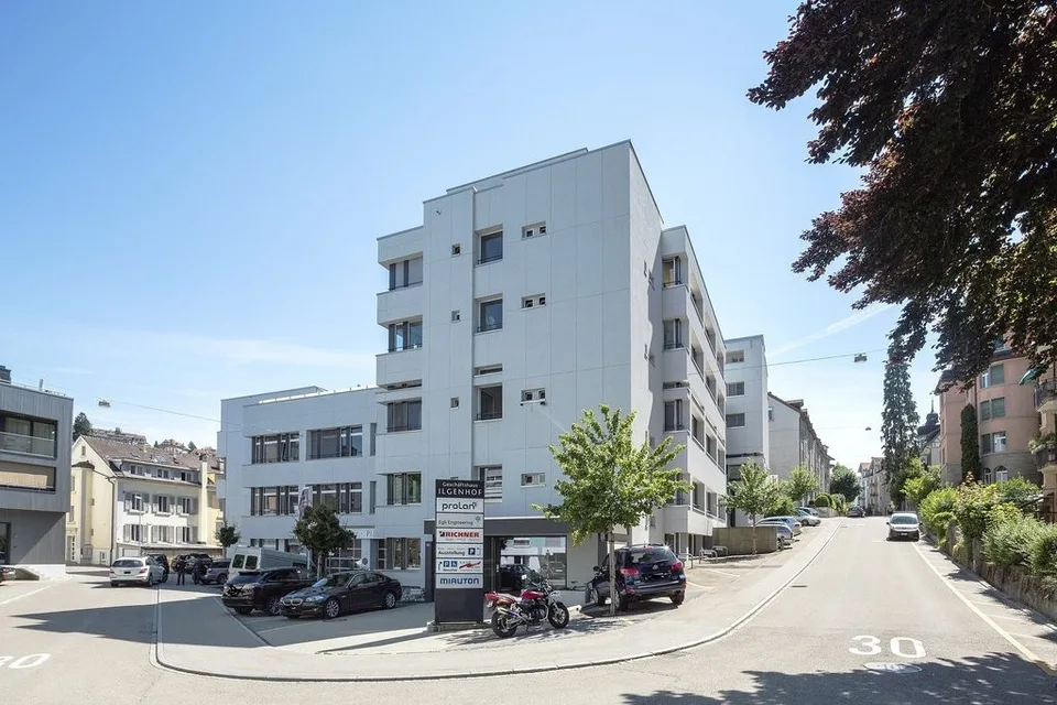 Espace de stockage de 140m2