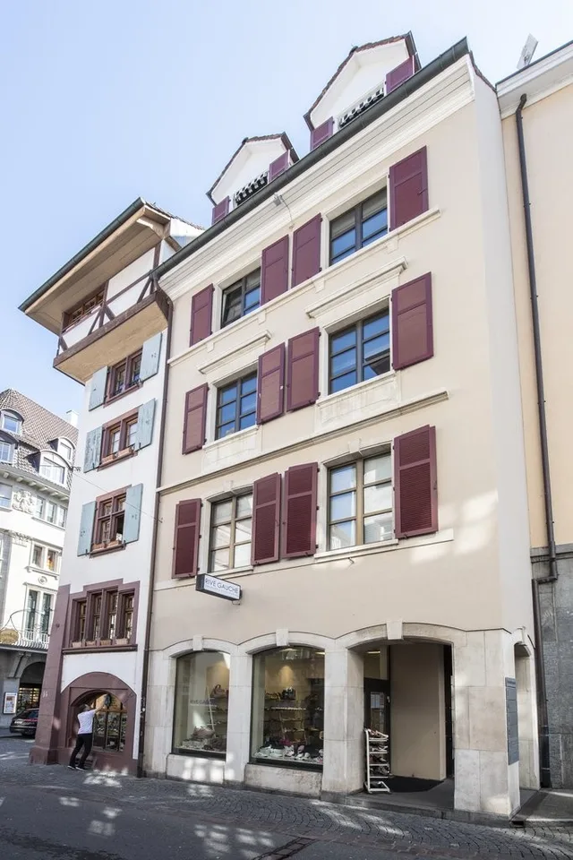 Zentrales Büro beim Marktplatz