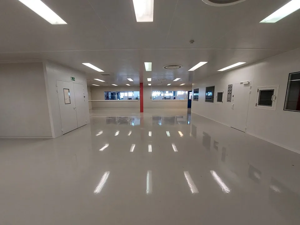 Surface 350 m2 - Laboratoire/Salles Propres