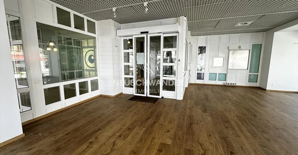 Commercial 1 room