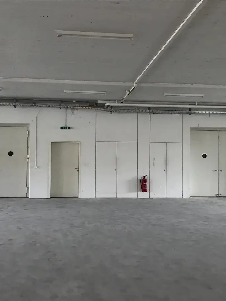 Commercial space